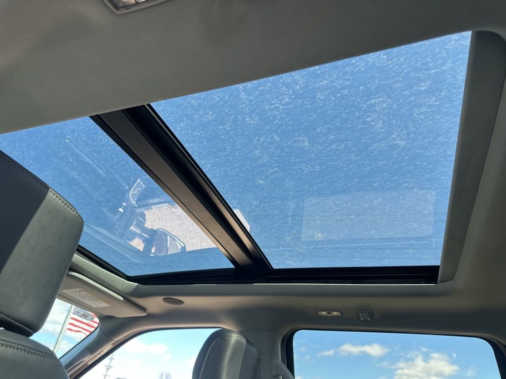 New 2025 Ford F250 Lariat w/ Lariat Ultimate Package image 28