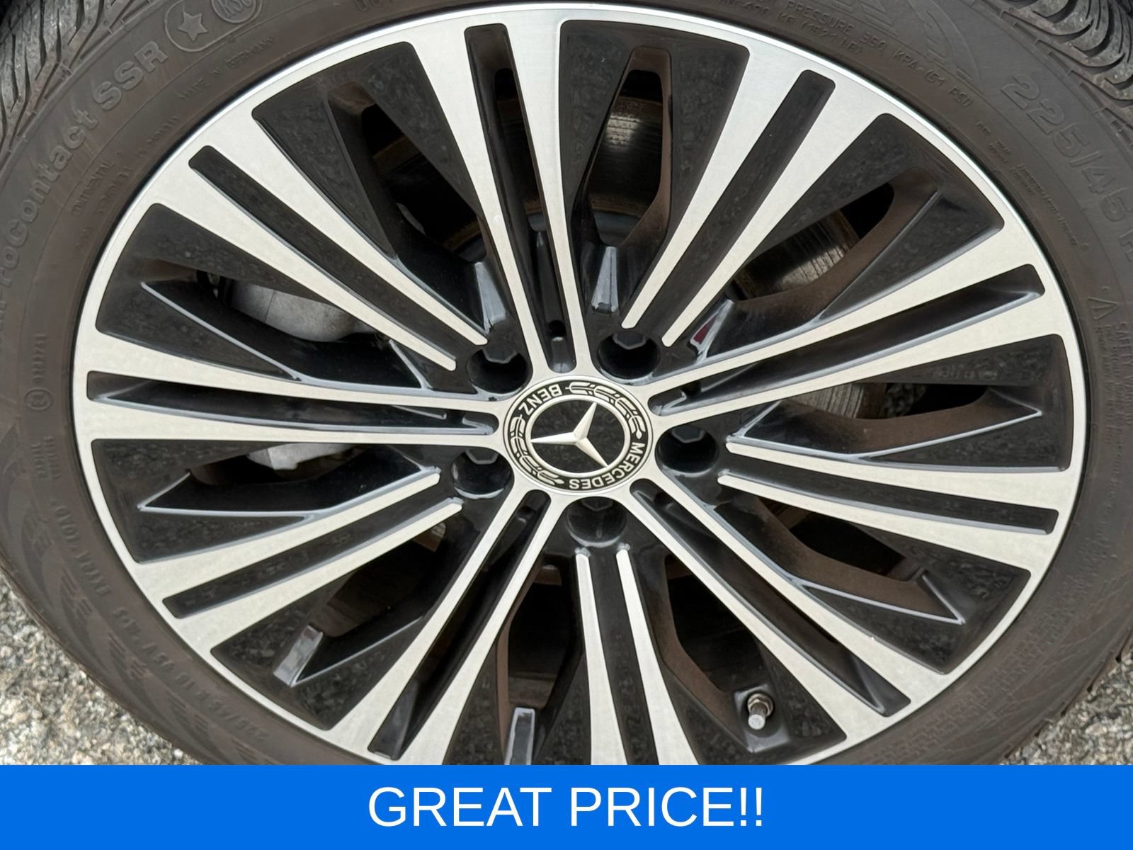 Used 2023 Mercedes-Benz CLA 250 4MATIC image 15