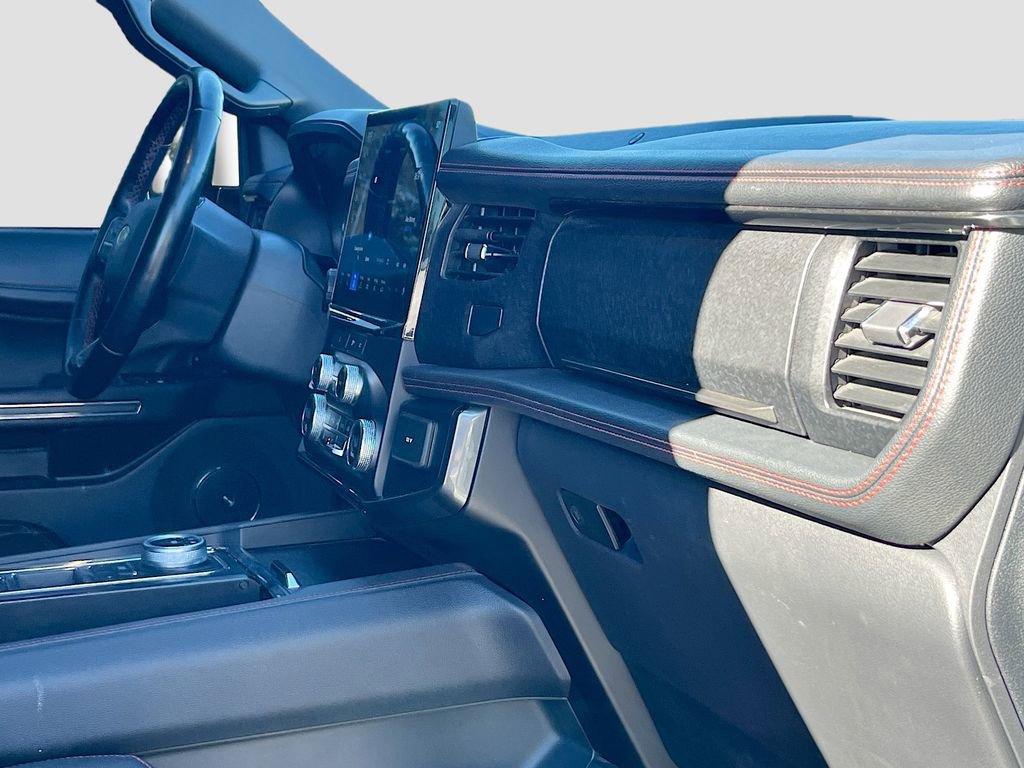 Used 2023 Ford Expedition Limited RWD image 32