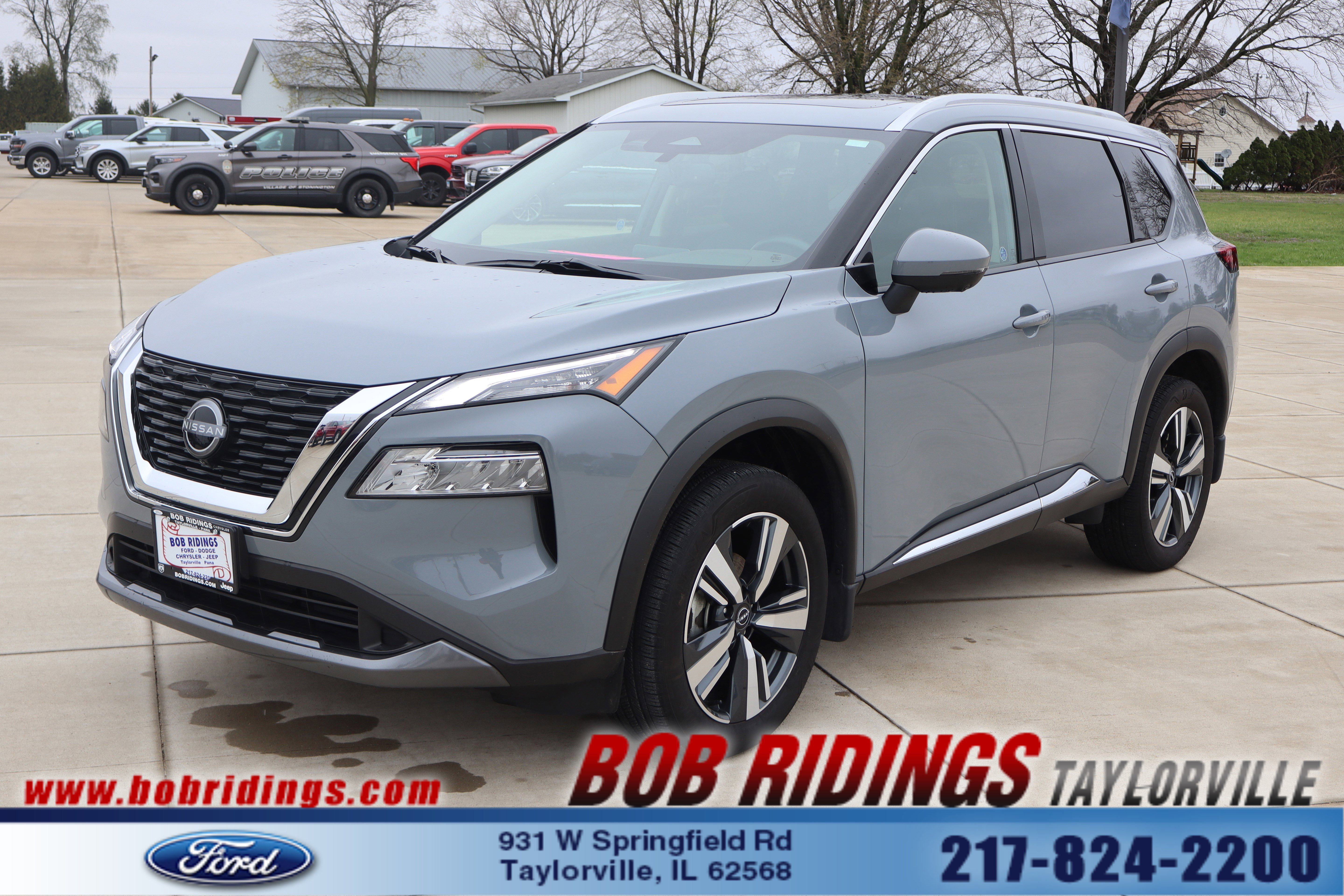 Used 2023 Nissan Rogue SL image 1