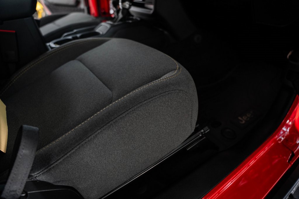 Used 2024 Jeep Wrangler Sport image 43