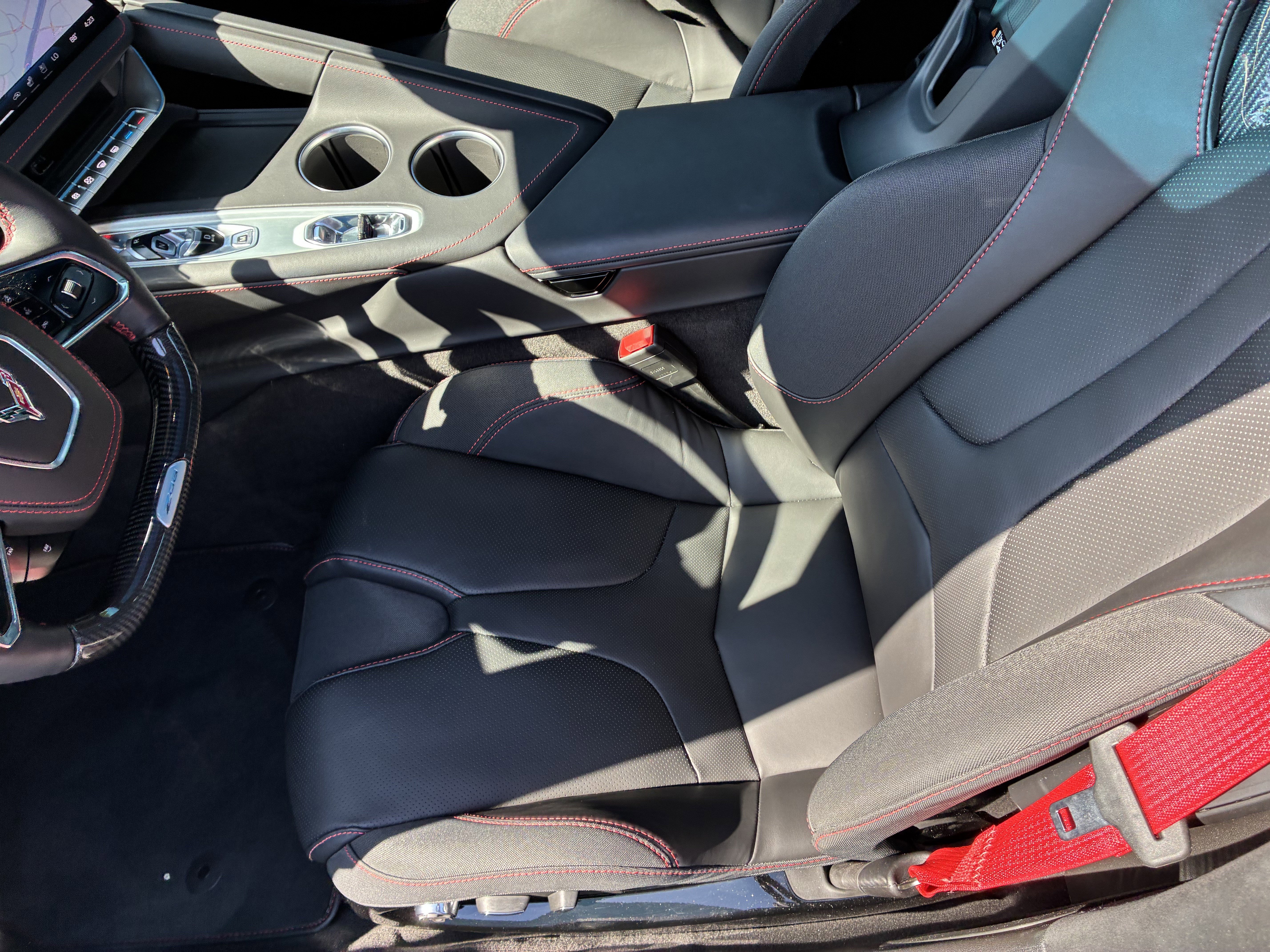 Used 2026 Chevrolet Corvette Z06 w/ Z07 Performance Package RWD image 13
