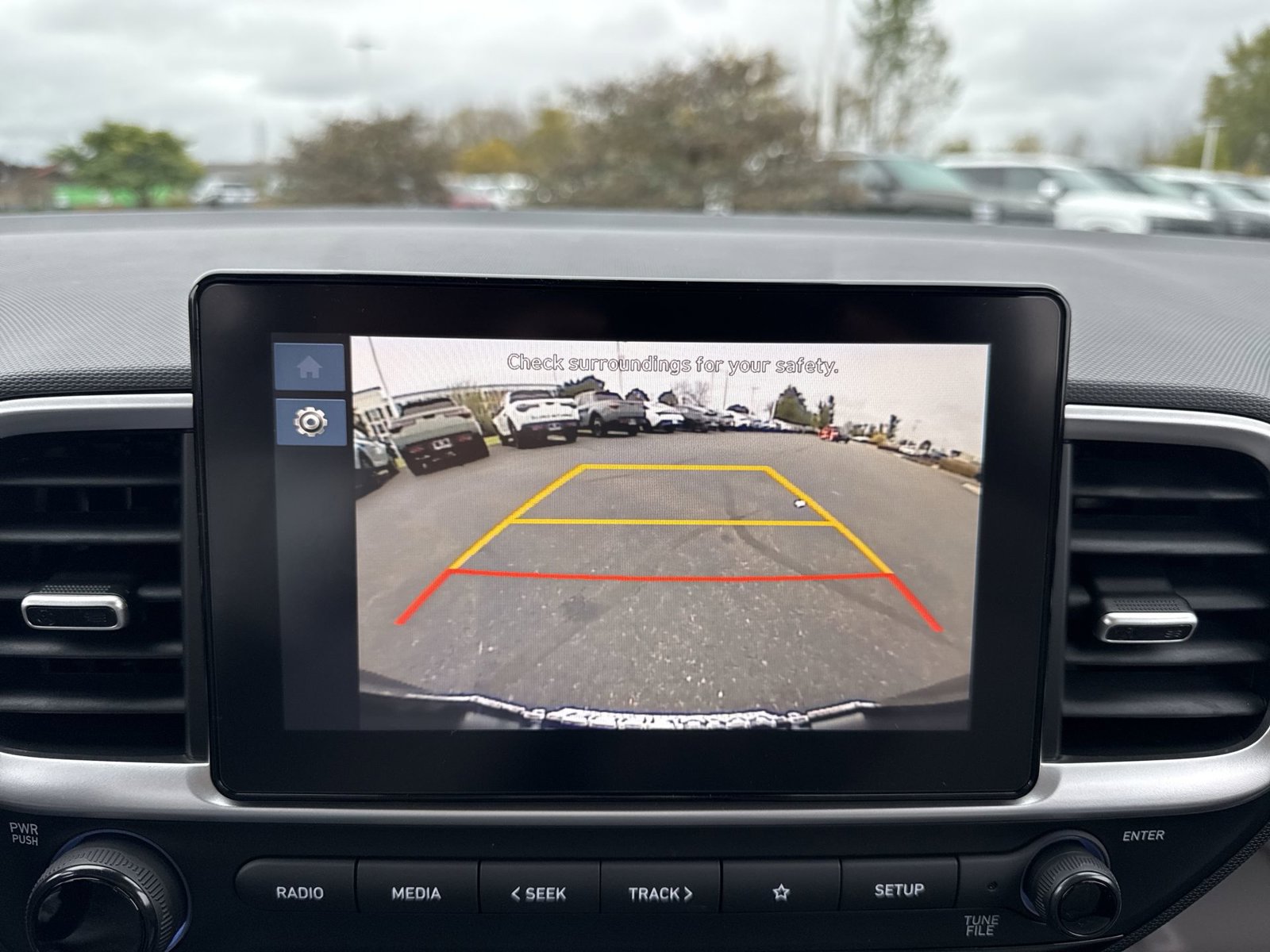 New 2026 Hyundai Venue SEL FWD image 18