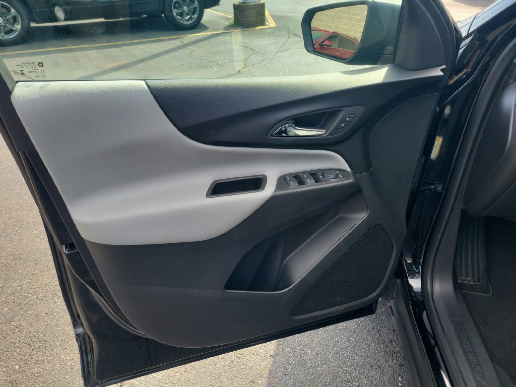 Used 2024 Chevrolet Equinox LS w/ LS Convenience Package FWD image 20