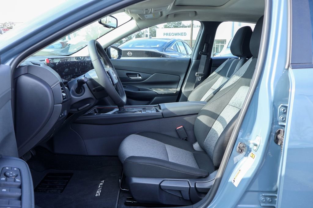 New 2026 Nissan Sentra SV image 7