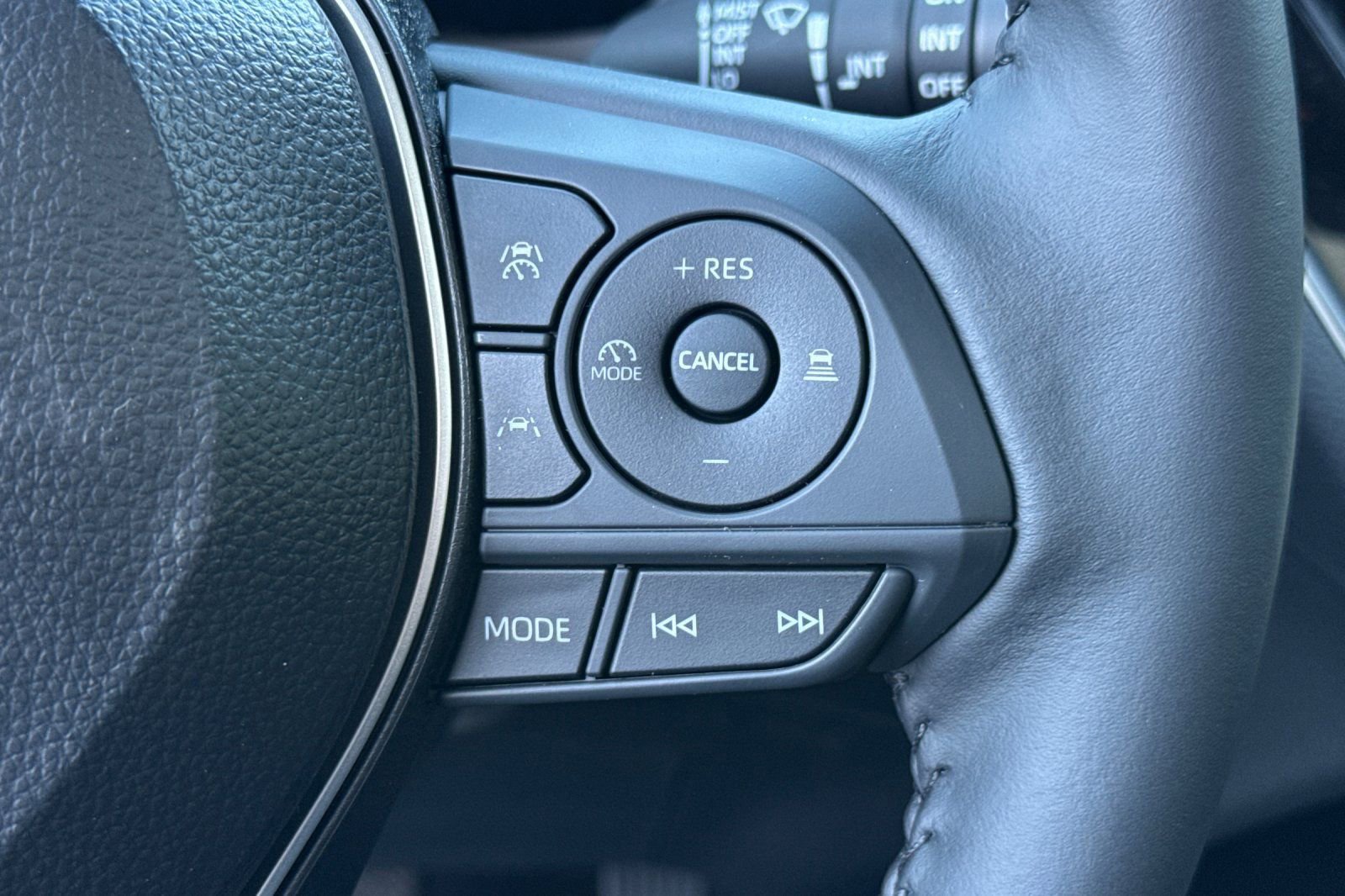 New 2026 Toyota Corolla Cross LE image 29
