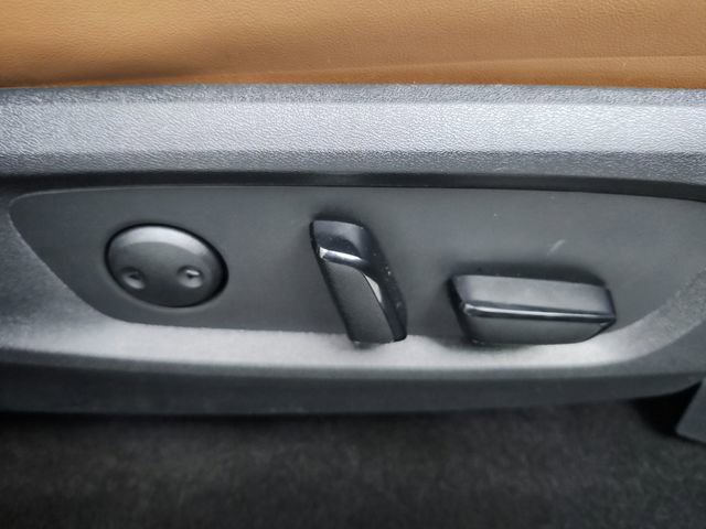 Used 2023 Nissan Pathfinder Platinum w/ Black Appearance Package image 51