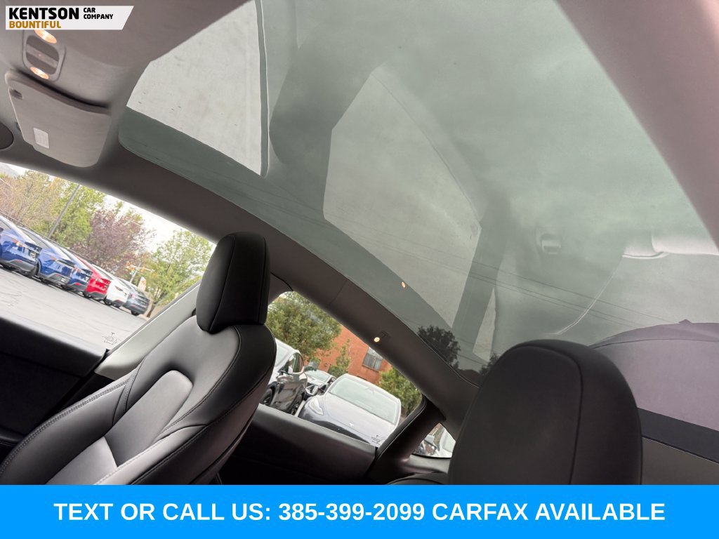 Used 2022 Tesla Model Y Long Range AWD/4WD image 27