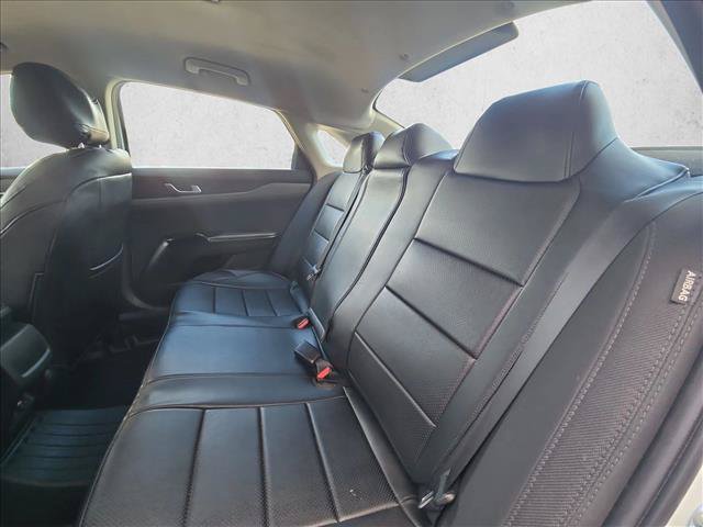 Used 2022 Kia K5 LXS FWD image 17