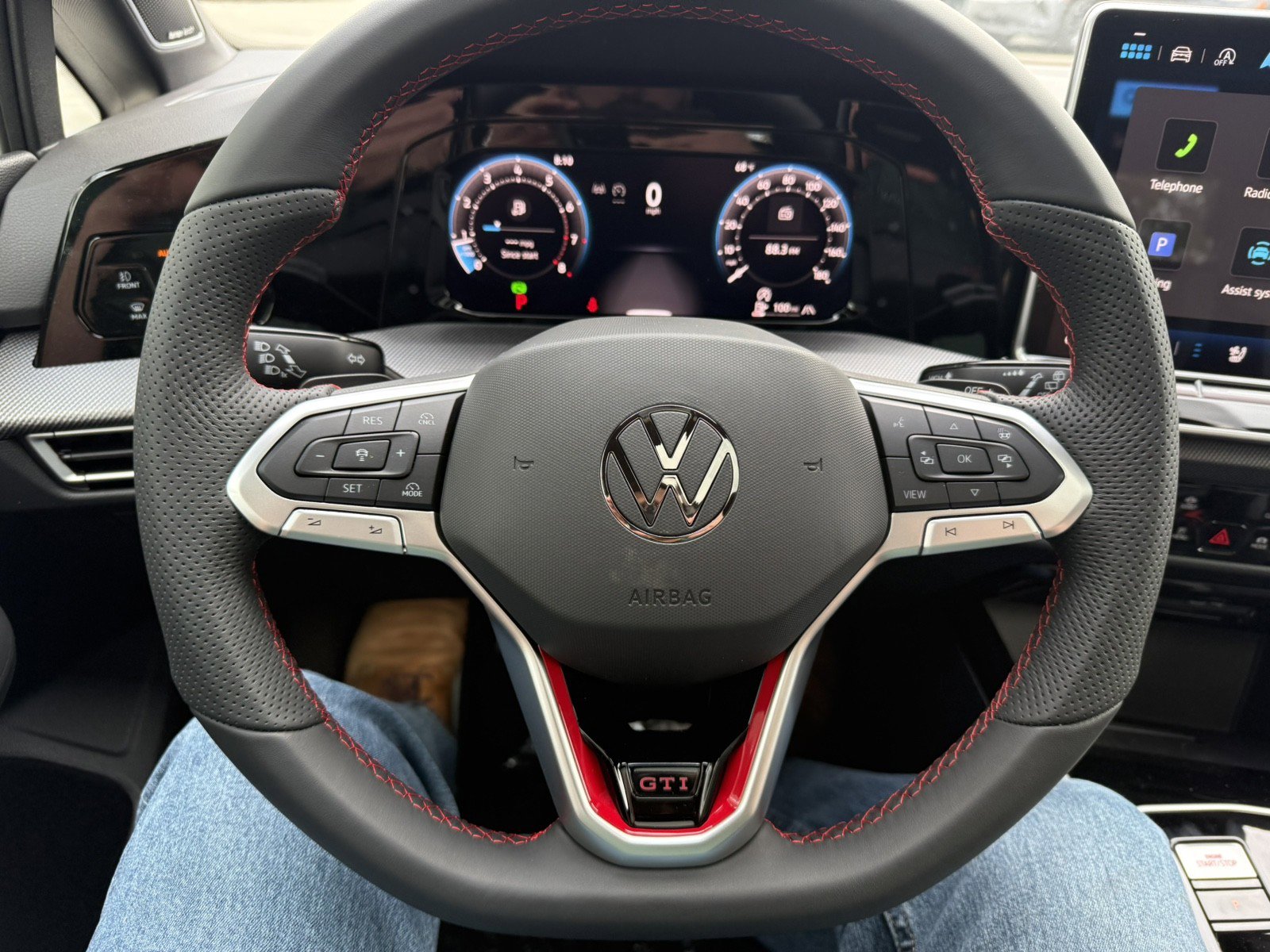 New 2025 Volkswagen GTI SE image 13