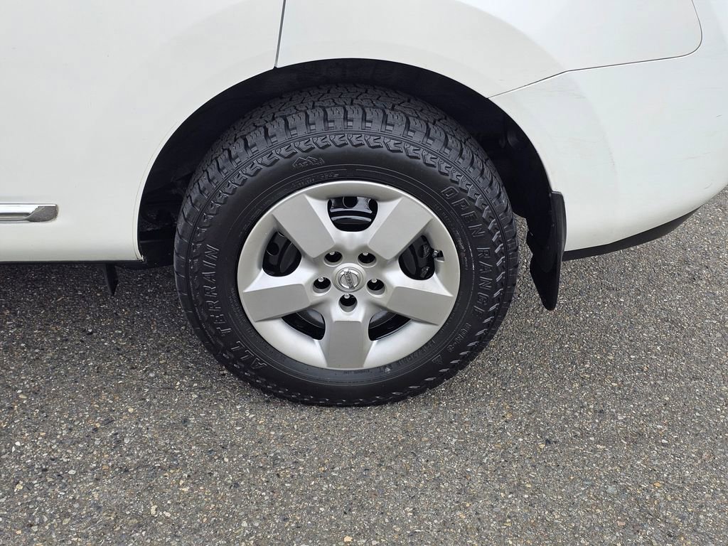 Used 2012 Nissan Rogue S image 9