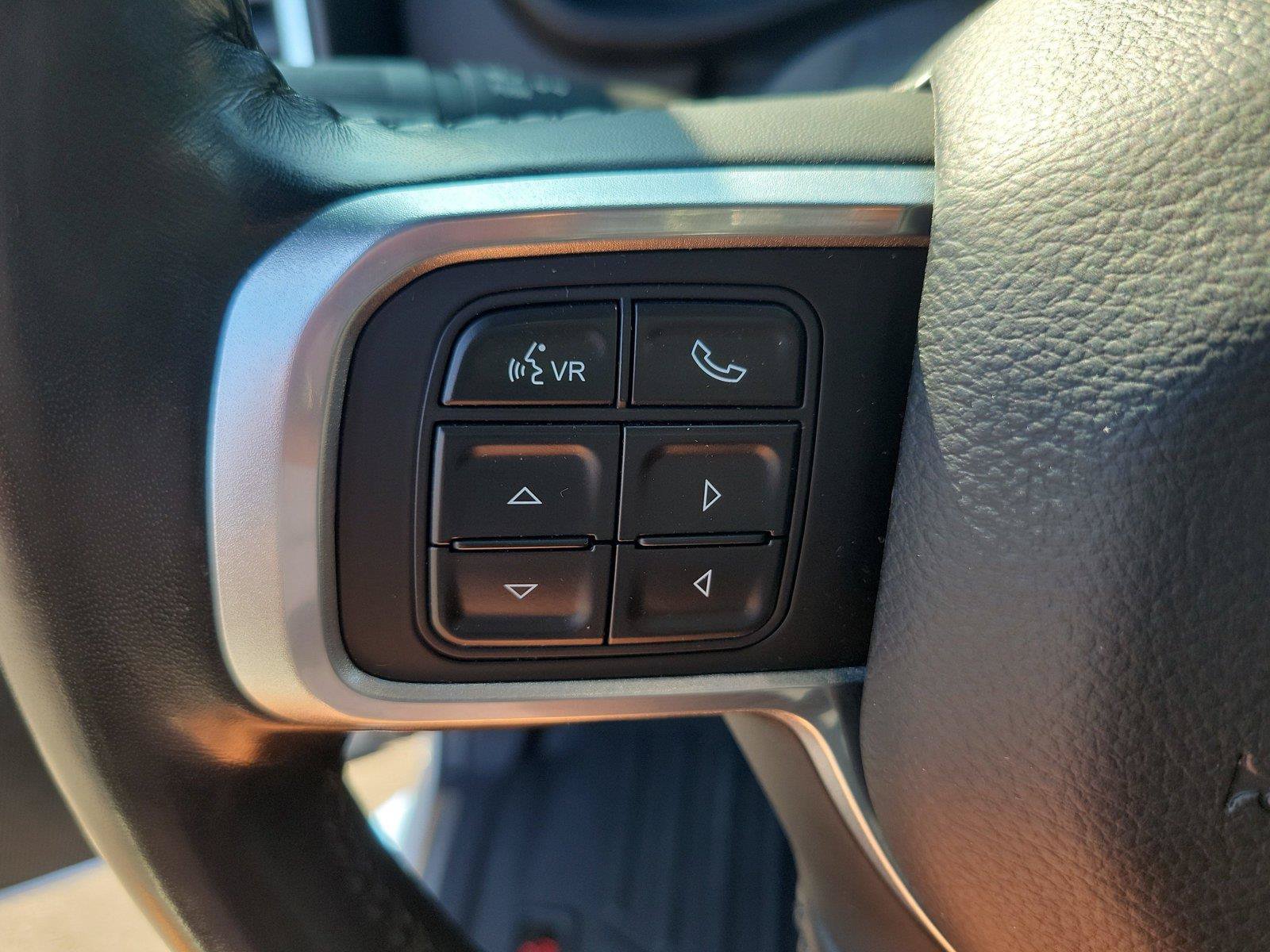 Used 2020 RAM 2500 Laramie AWD/4WD image 27