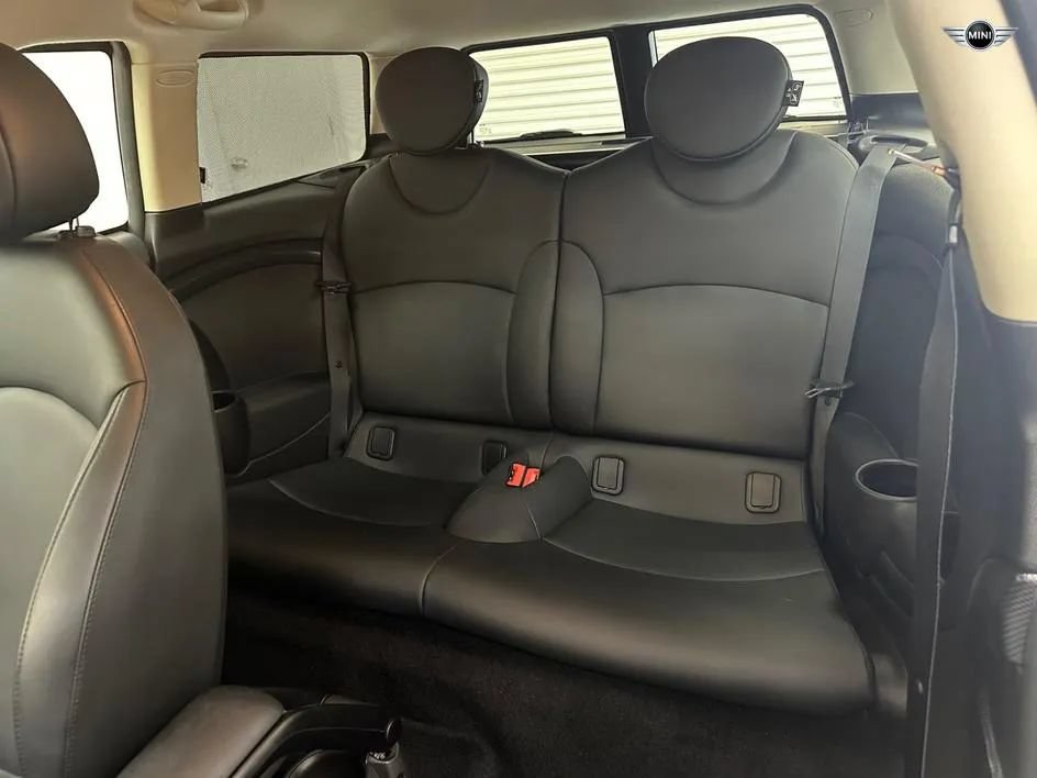 Used 2012 MINI Cooper Clubman S FWD image 16