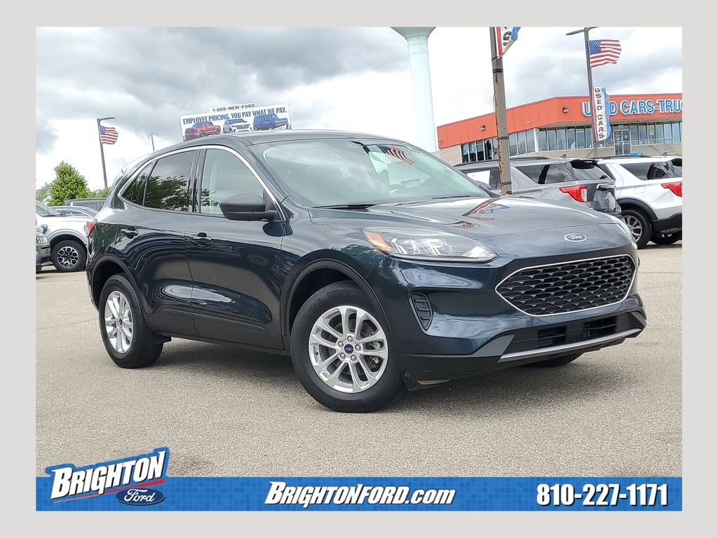 Certified 2022 Ford Escape SE w/ Convenience Package AWD/4WD image 1