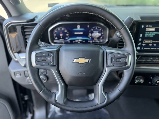 Used 2024 Chevrolet Silverado 1500 LT AWD/4WD image 14