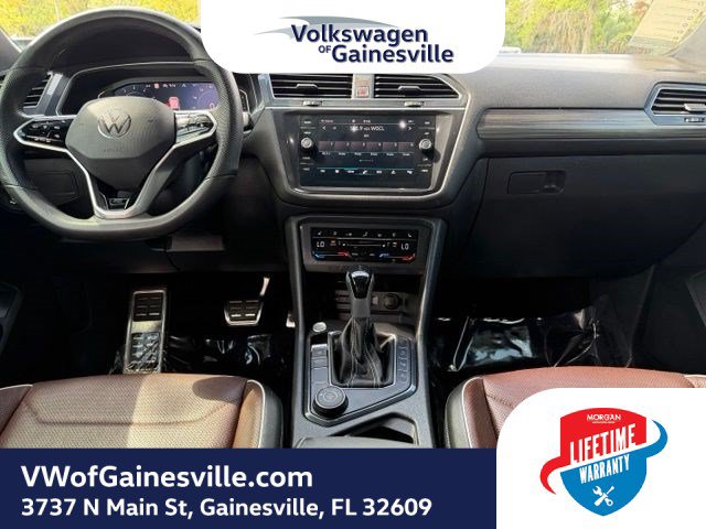 Certified 2024 Volkswagen Tiguan SEL R-Line AWD/4WD image 13