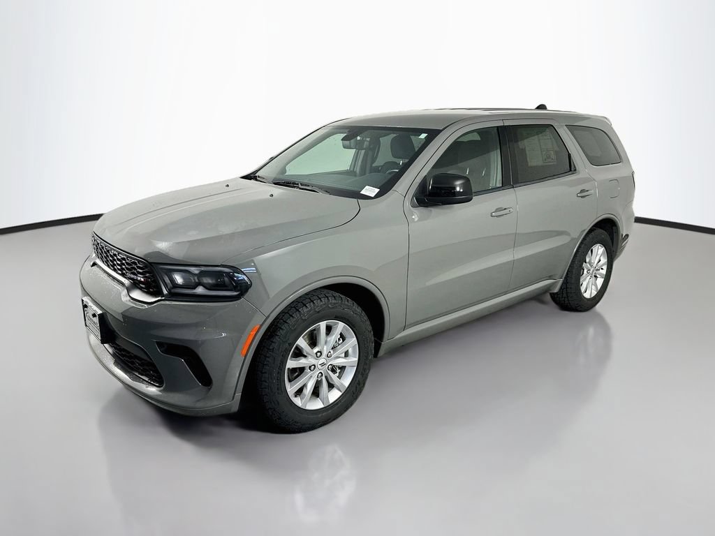 Used 2025 Dodge Durango GT RWD image 3