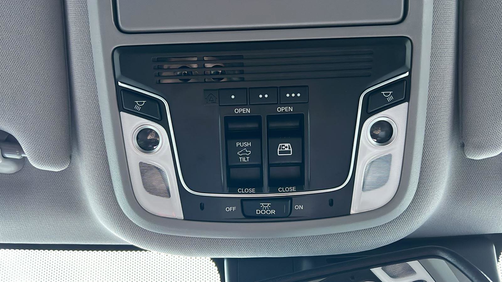 Used 2020 Honda Ridgeline RTL-E image 32