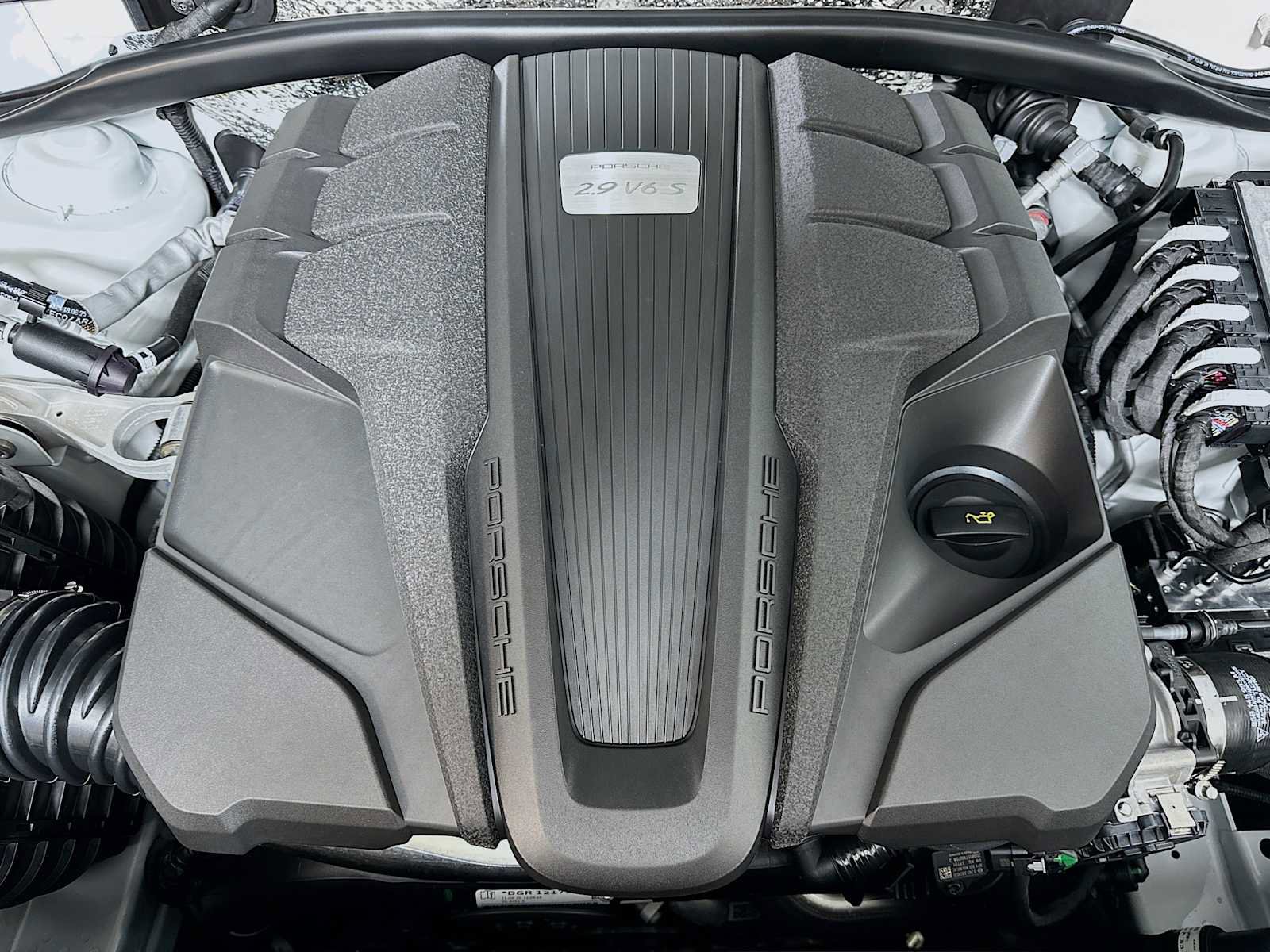 New 2026 Porsche Macan S AWD/4WD image 30