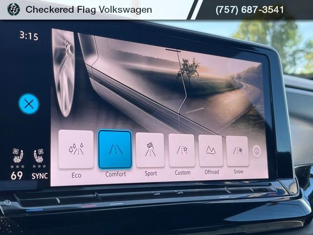 Used 2024 Volkswagen Atlas Cross Sport SEL Premium R-Line w/ Adventure Package AWD/4WD image 44
