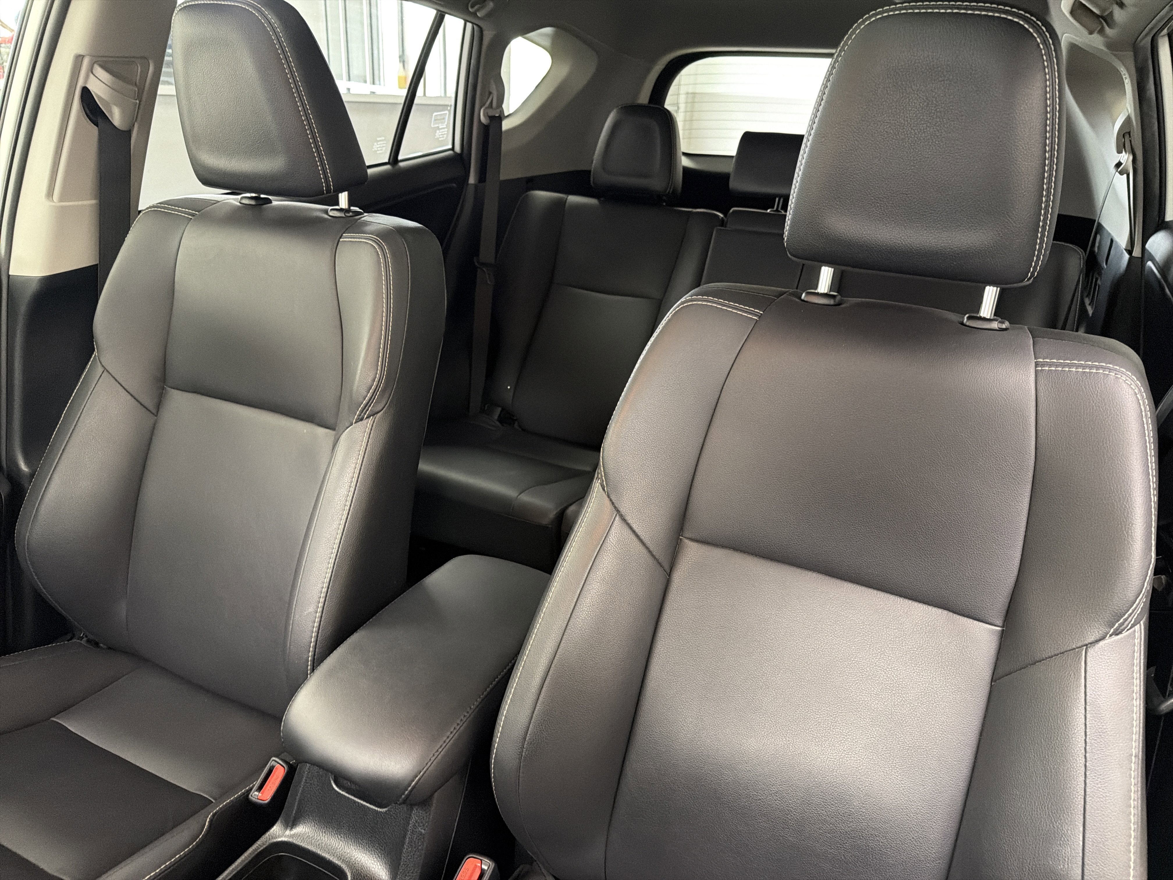 Used 2018 Toyota RAV4 Limited w/ All Weather Liner Package AWD/4WD image 24