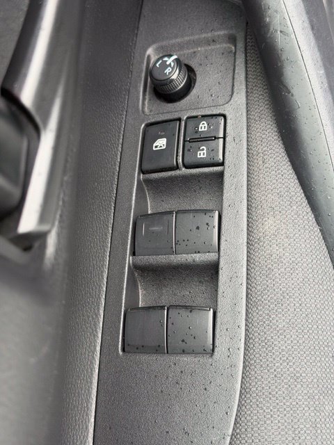 Used 2024 Toyota Corolla LE FWD image 19