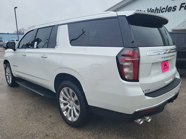 Used 2021 Chevrolet Suburban Premier w/ Premium Package image 9
