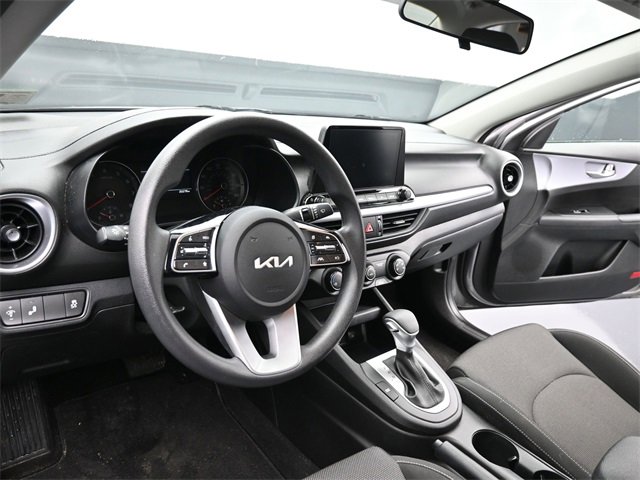 Used 2024 Kia Forte LXS w/ LXS Technology Package image 12