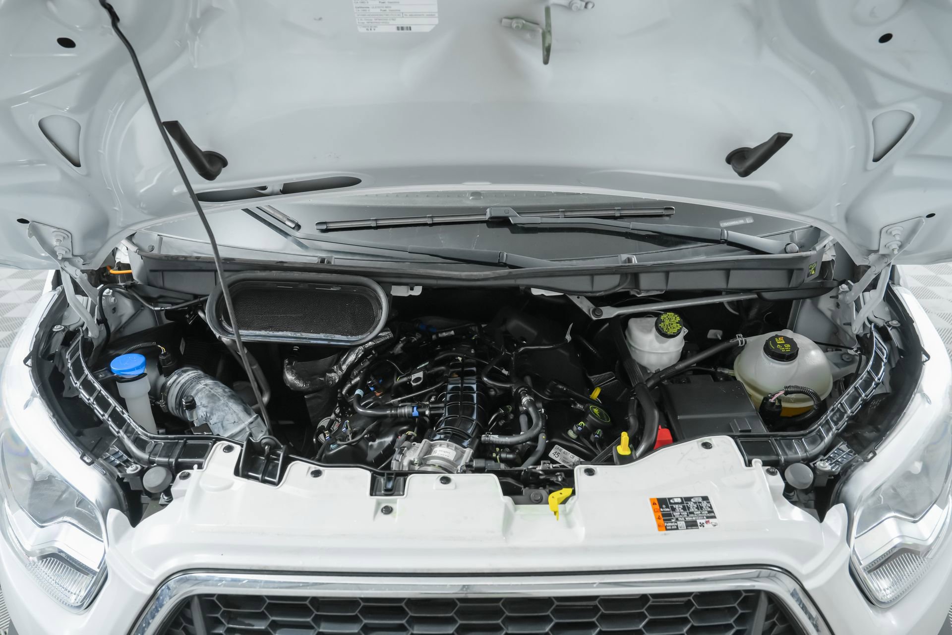 Used 2022 Ford Transit 350 148 High Roof Extended DRW w/ Load Area Protection Package image 45