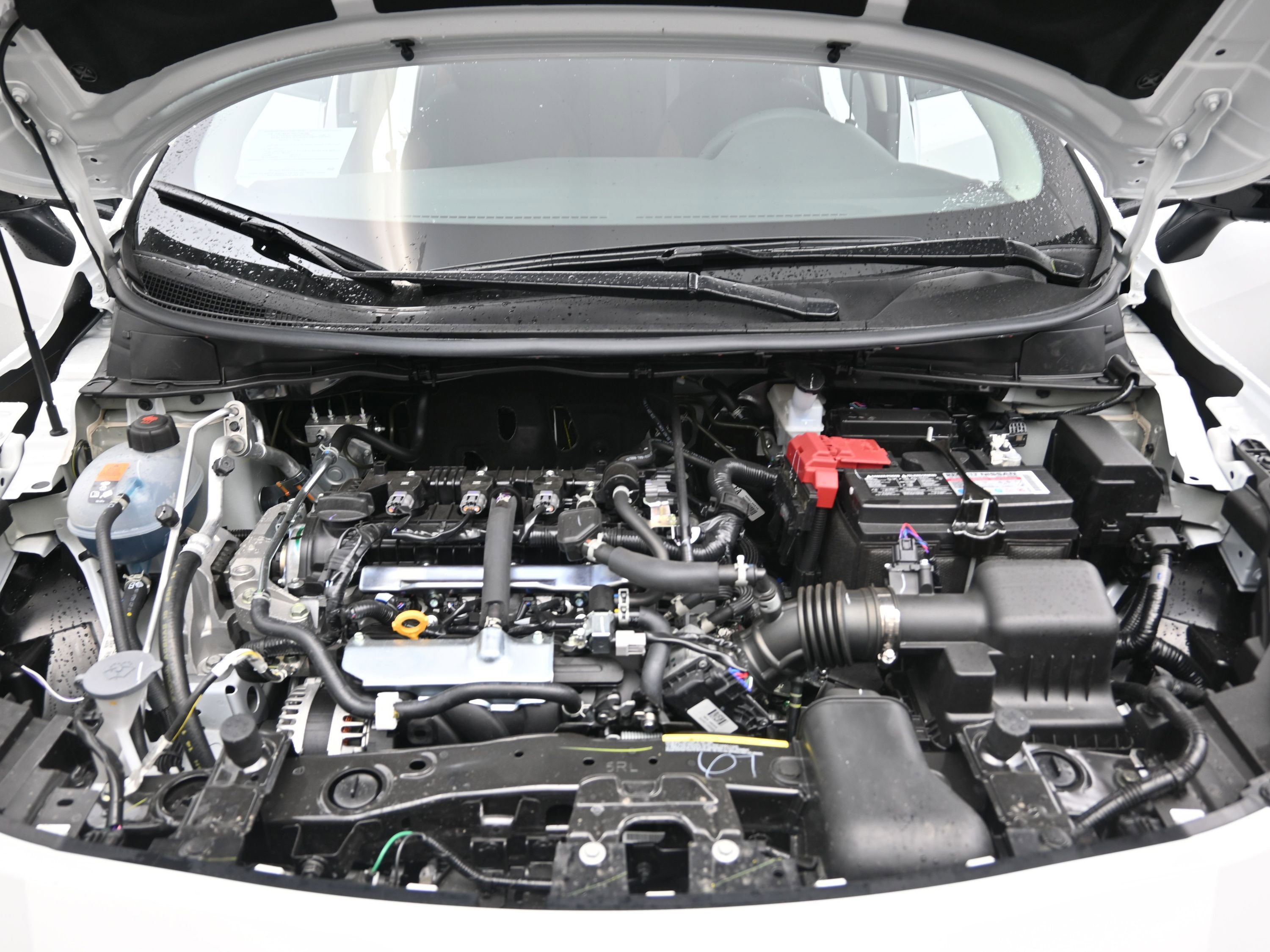 New 2025 Nissan Versa SR image 21