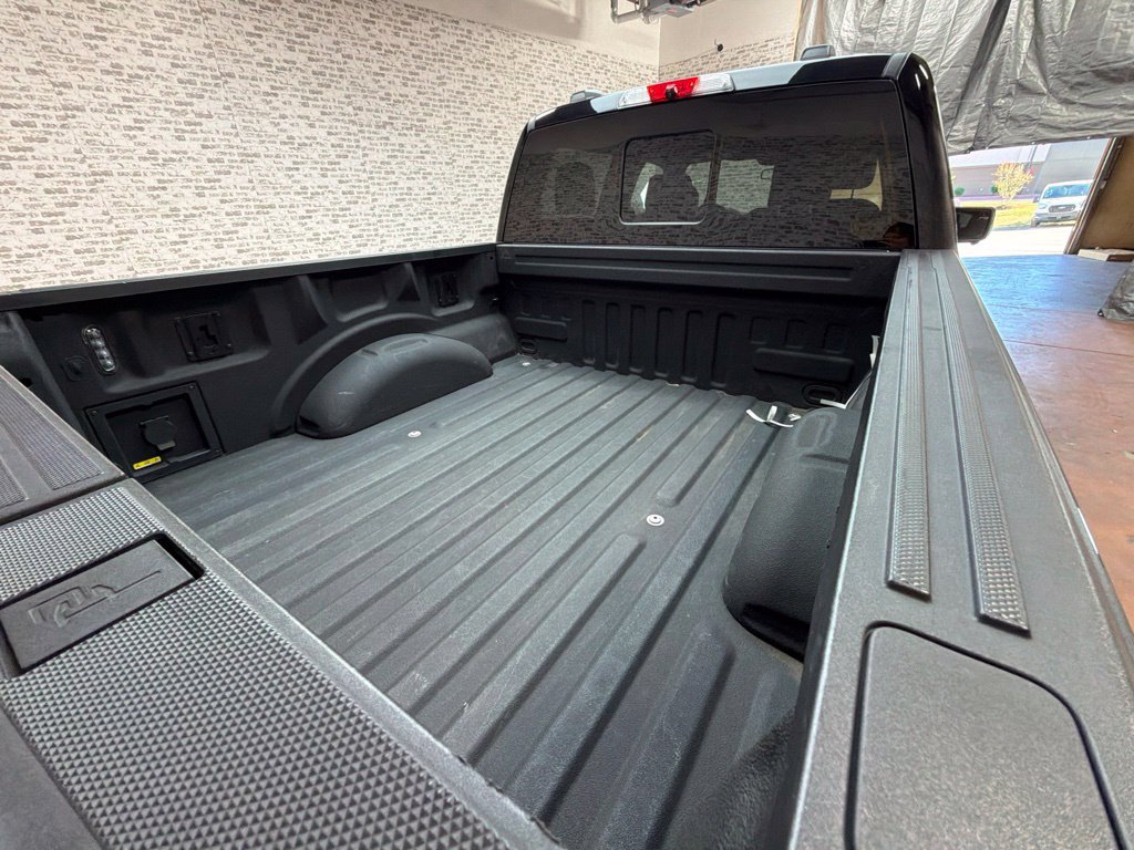 Used 2022 Ford F150 Lariat AWD/4WD image 13