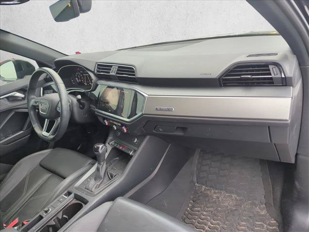 Used 2024 Audi Q3 2.0T Premium AWD/4WD image 22