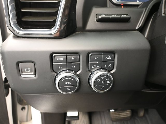 Used 2023 GMC Sierra 1500 Denali w/ Technology Package AWD/4WD image 27