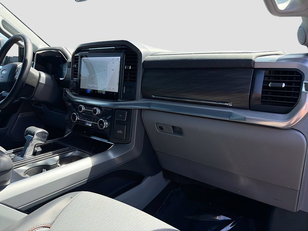 Used 2025 Ford F150 Lariat w/ Equipment Group 501A Mid AWD/4WD image 31