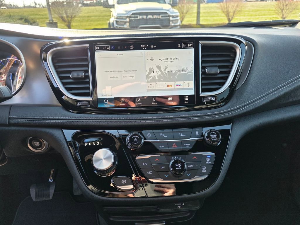 New 2026 Chrysler Pacifica Select image 19