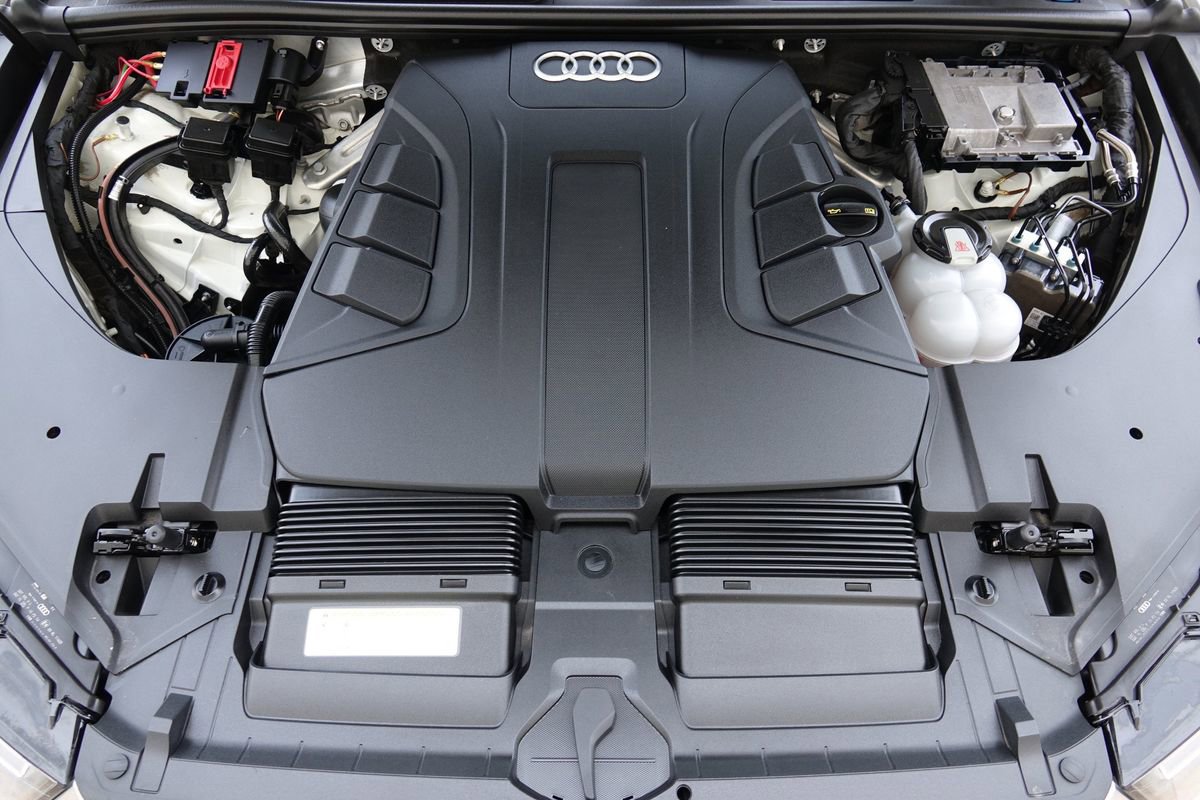 Used 2019 Audi Q7 3.0T Prestige w/ Prestige Package image 35