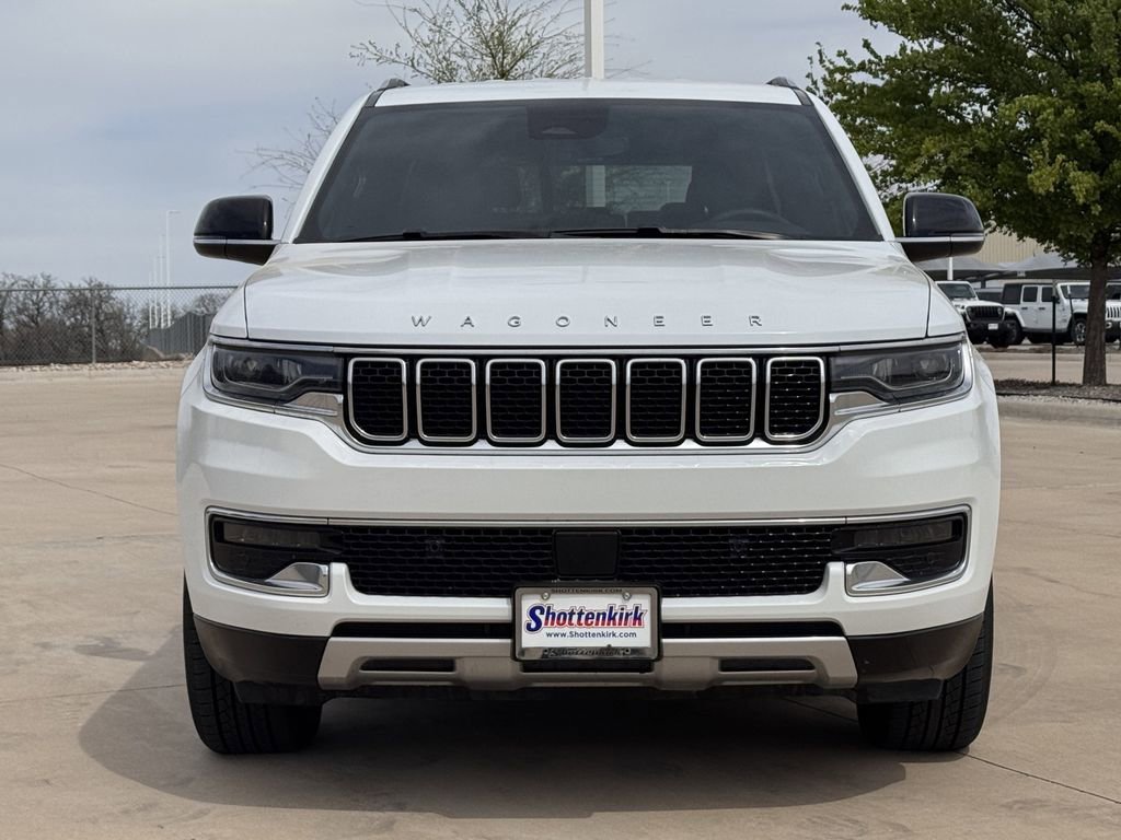 Used 2024 Jeep Wagoneer Series II w/ Flexible Seating Group image 7