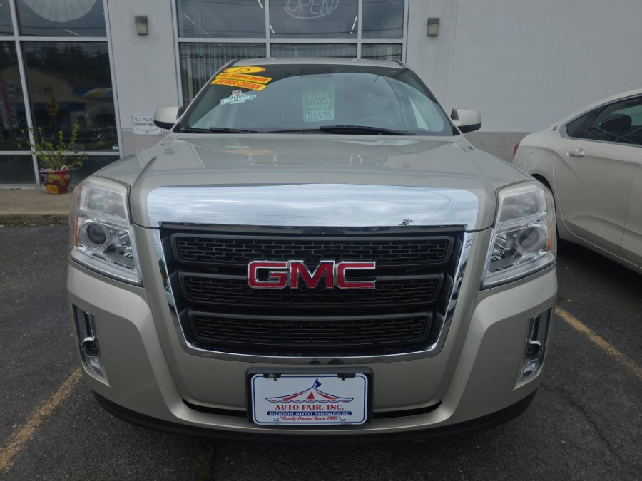Used 2015 GMC Terrain SLE AWD/4WD image 2