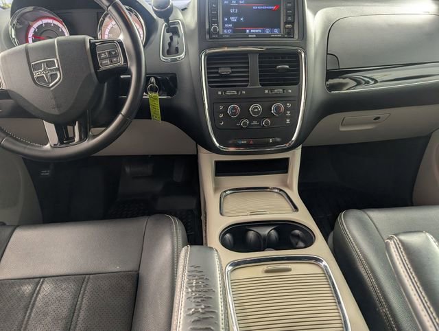 Used 2019 Dodge Grand Caravan SXT FWD image 23