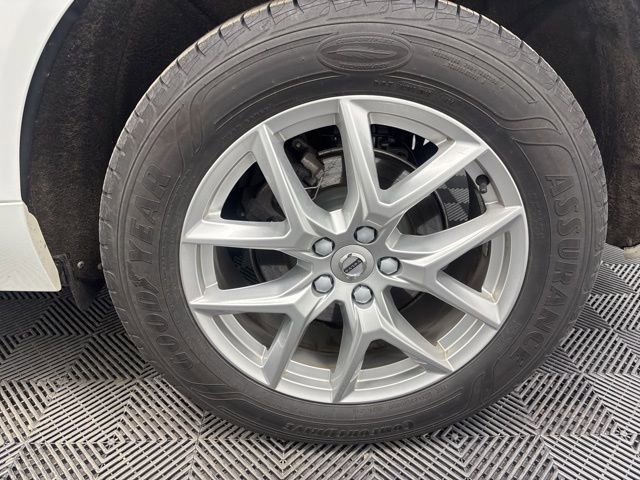Used 2021 Volvo XC60 T5 Momentum image 9