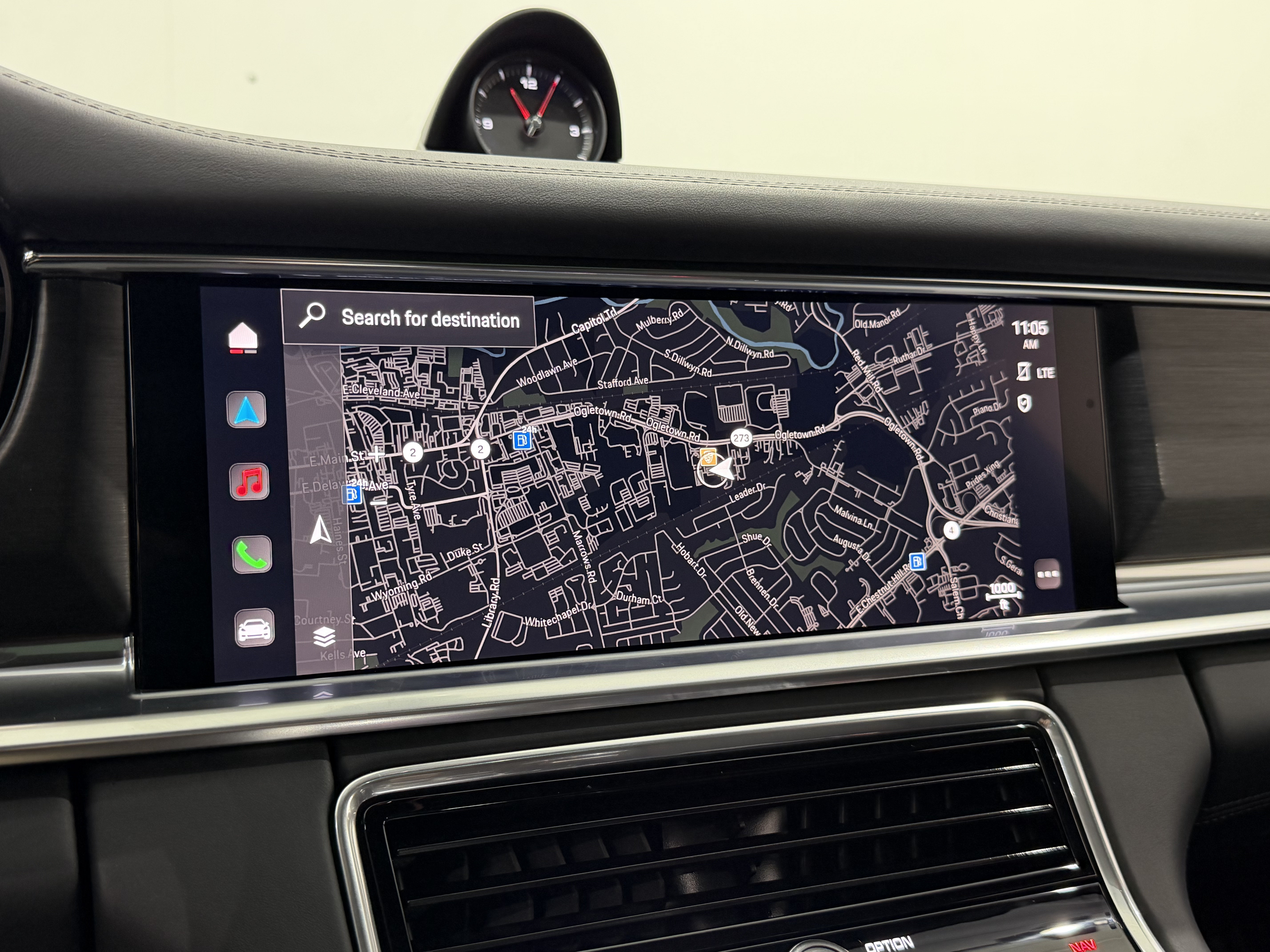 Certified 2023 Porsche Panamera 4 Platinum Edition AWD/4WD image 45