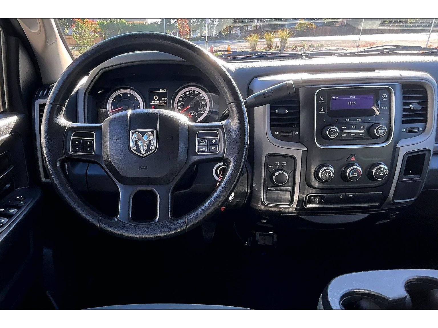 Used 2015 RAM 1500 ST w/ SXT Appearance Group AWD/4WD image 5