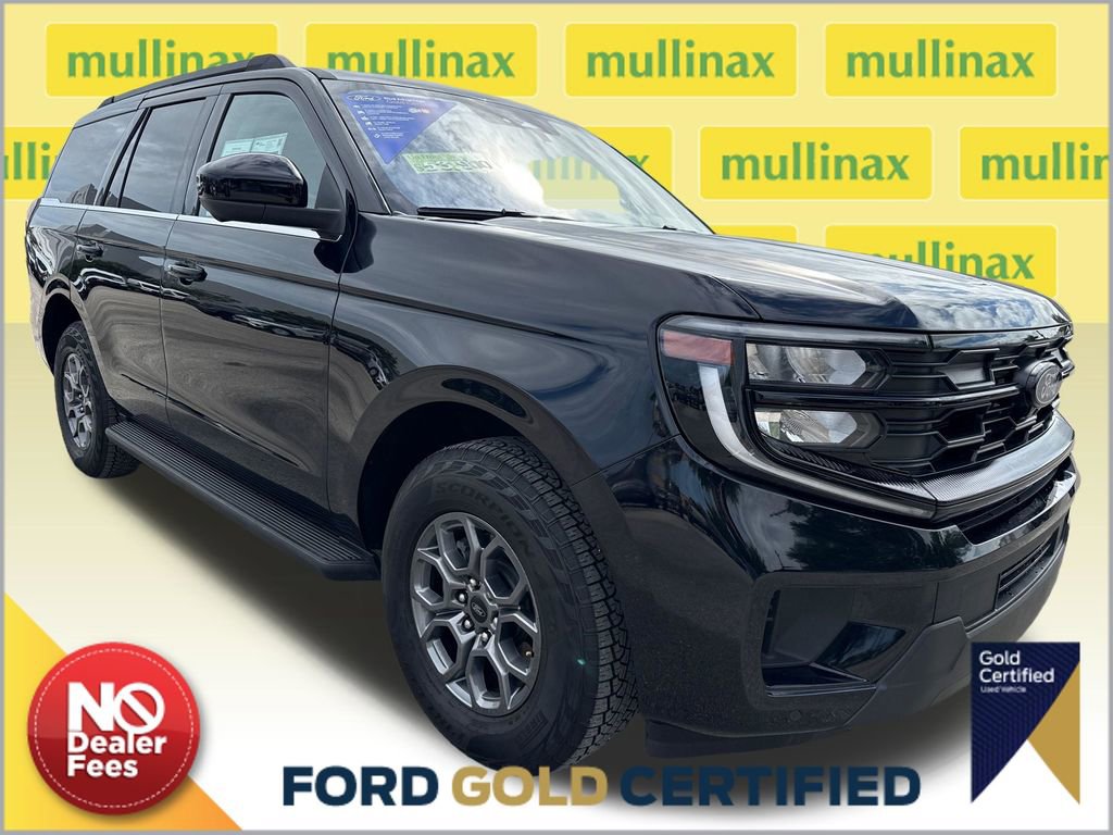 Certified 2025 Ford Expedition Active image 1