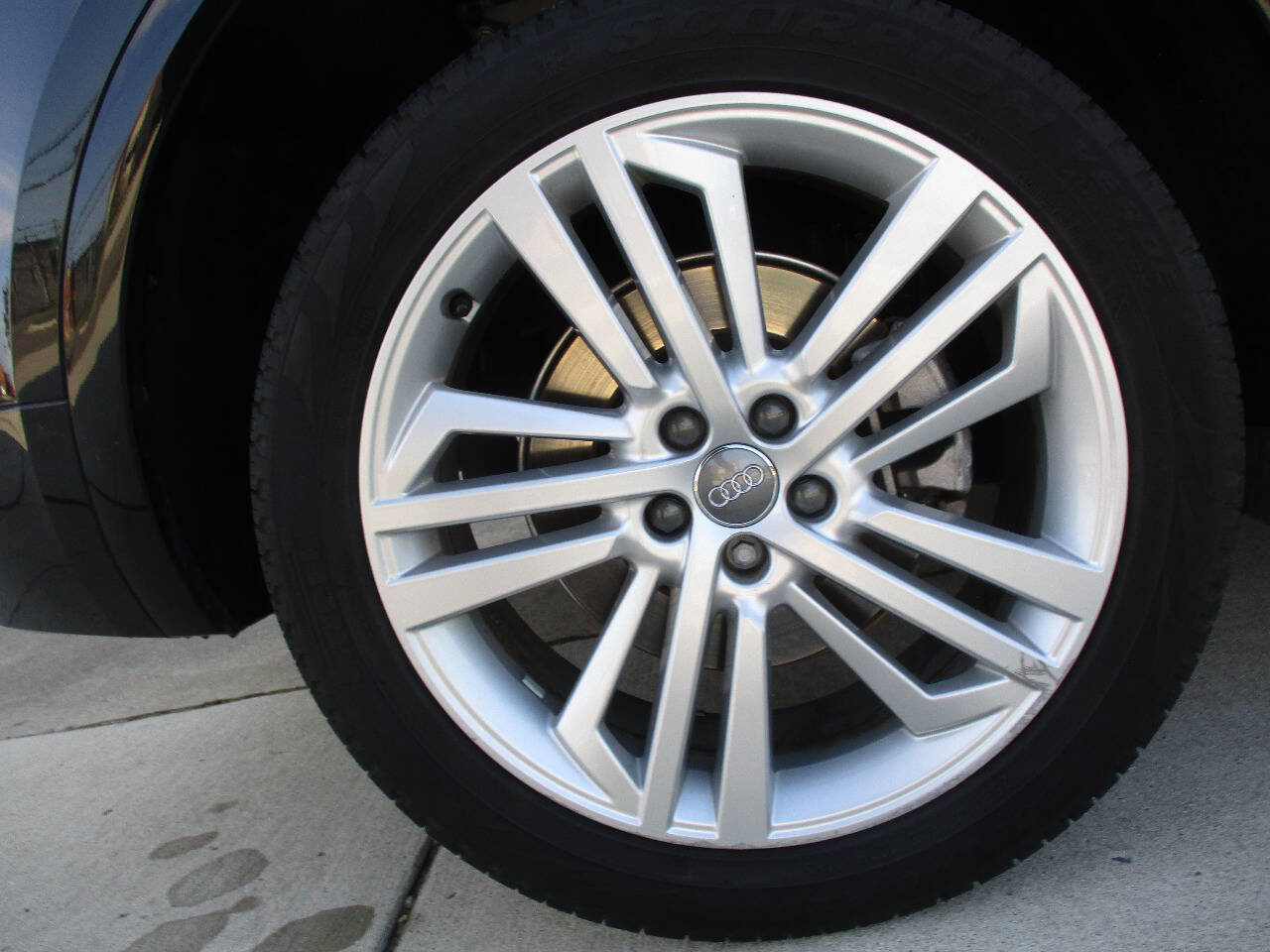 Used 2018 Audi Q5 2.0T Premium Plus AWD/4WD image 40