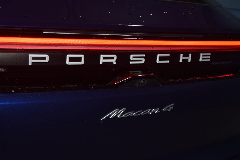 Used 2024 Porsche Macan 4 Electric image 28
