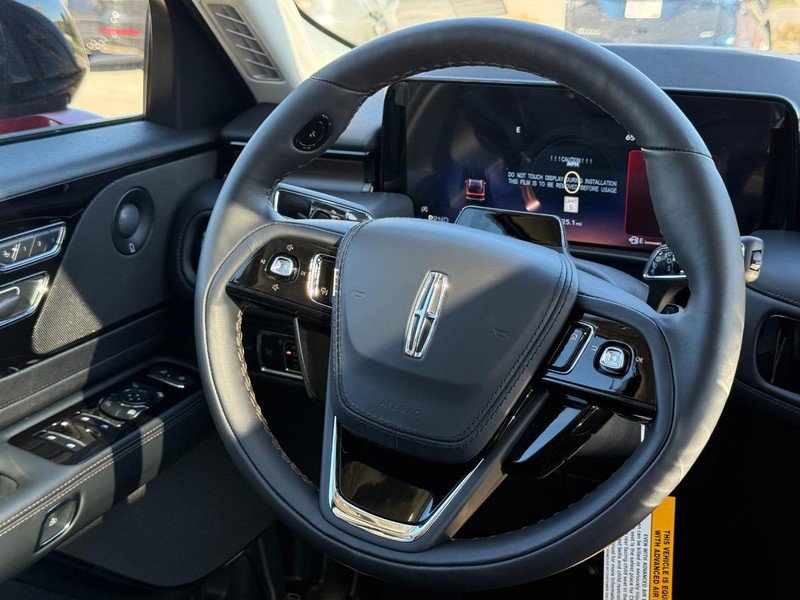 New 2026 Lincoln Aviator Reserve image 9