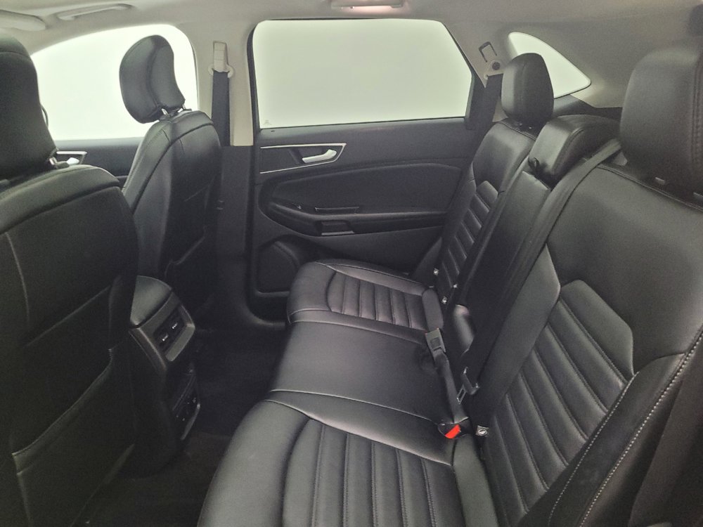 Used 2015 Ford Edge SEL w/ Equipment Group 201A AWD/4WD image 18