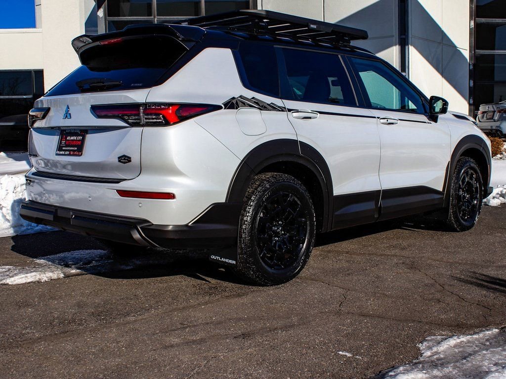 New 2026 Mitsubishi Outlander Trail Edition image 6