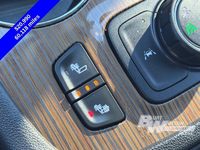 Used 2021 GMC Acadia SLE w/ Driver Convenience Package FWD image 33