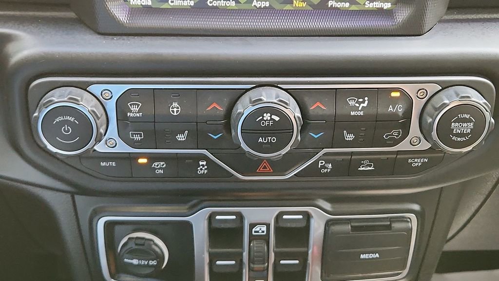 Used 2023 Jeep Wrangler Rubicon 392 w/ Trailer Tow Package image 19